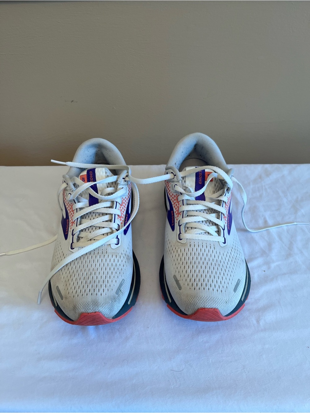 Brooks Women’s Lightweight Athletic Sneakers in White & Purple